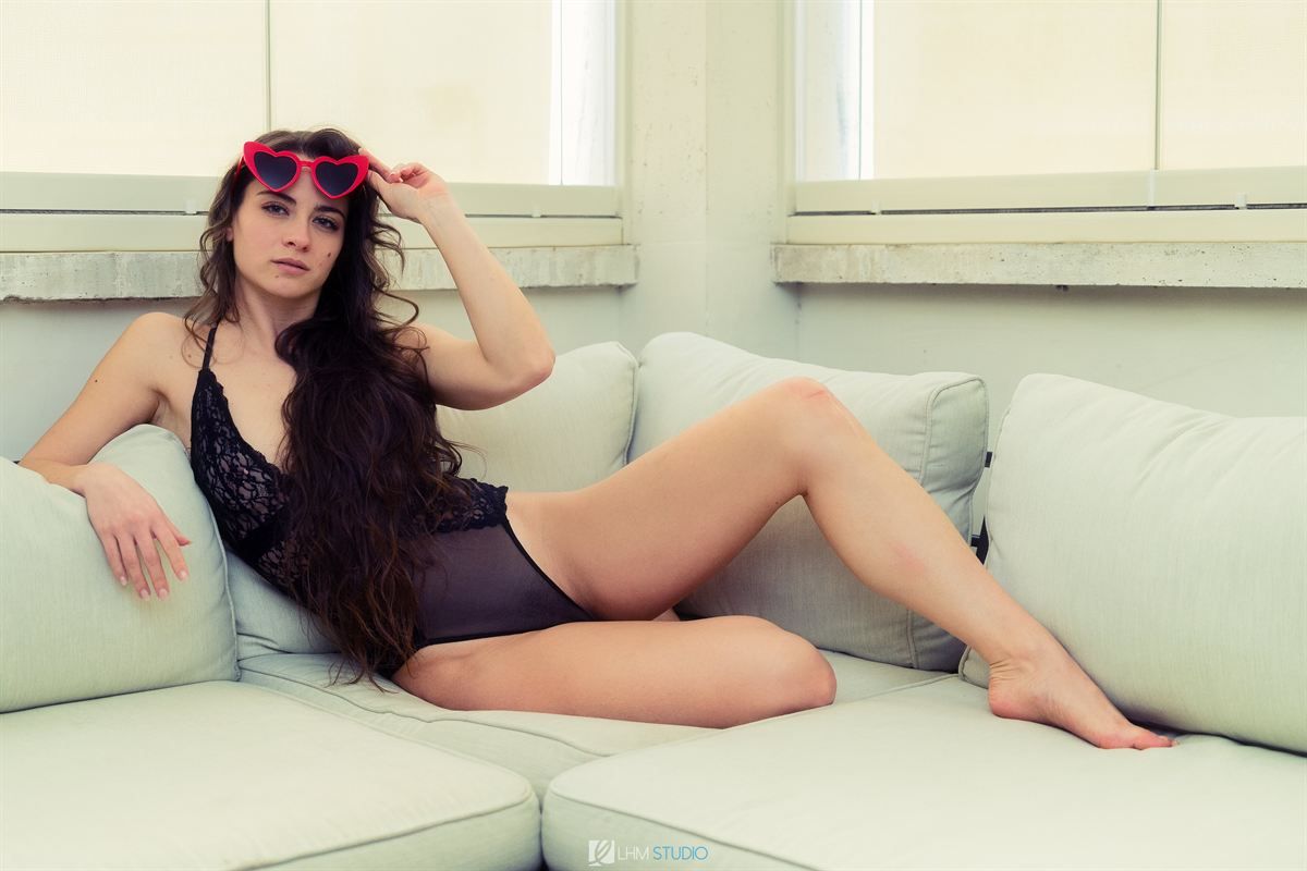 images/shooting/lorena/giorgio-giovinazzi-model-lorena064.jpg#joomlaImage://local-images/shooting/lorena/giorgio-giovinazzi-model-lorena064.jpg?width=1200&height=800