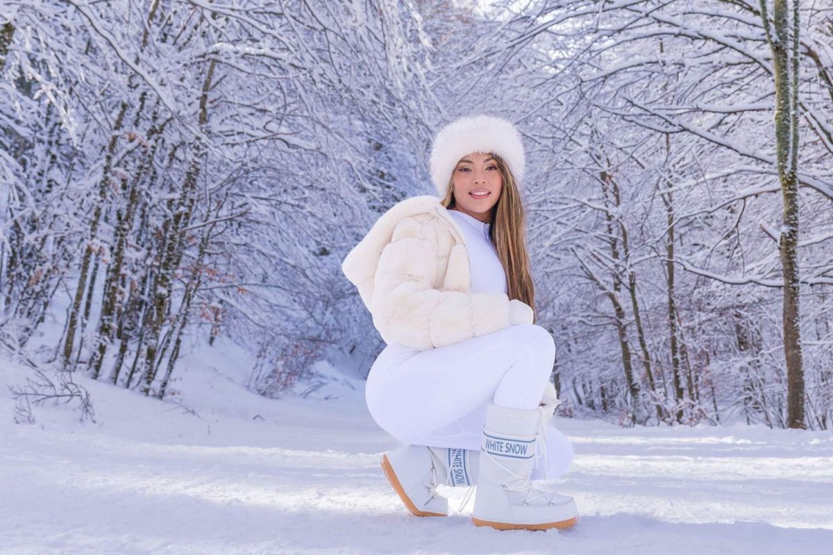 images/shooting/luciane_neve/luciane_neve09.jpg#joomlaImage://local-images/shooting/luciane_neve/luciane_neve09.jpg?width=1500&height=1000